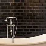 Harites - Sea View A Adamantas (Milos)