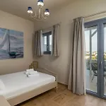 Harites - Sea View A * Adamantas (Milos)